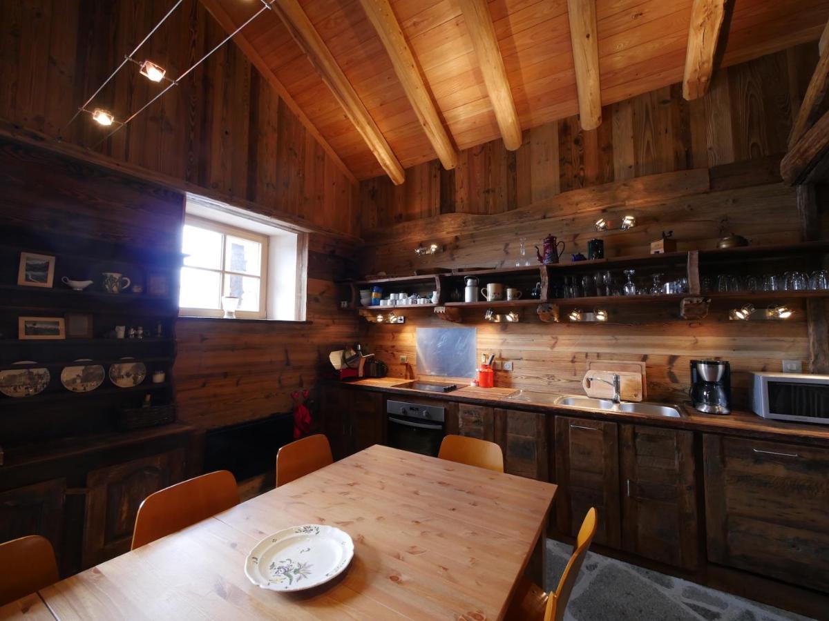 Chalet 1692 Bonneval-sur-Arc Exterior foto